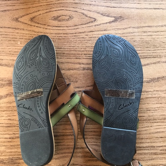 Clarks Sandals, Size 7 - Picture 4 of 4